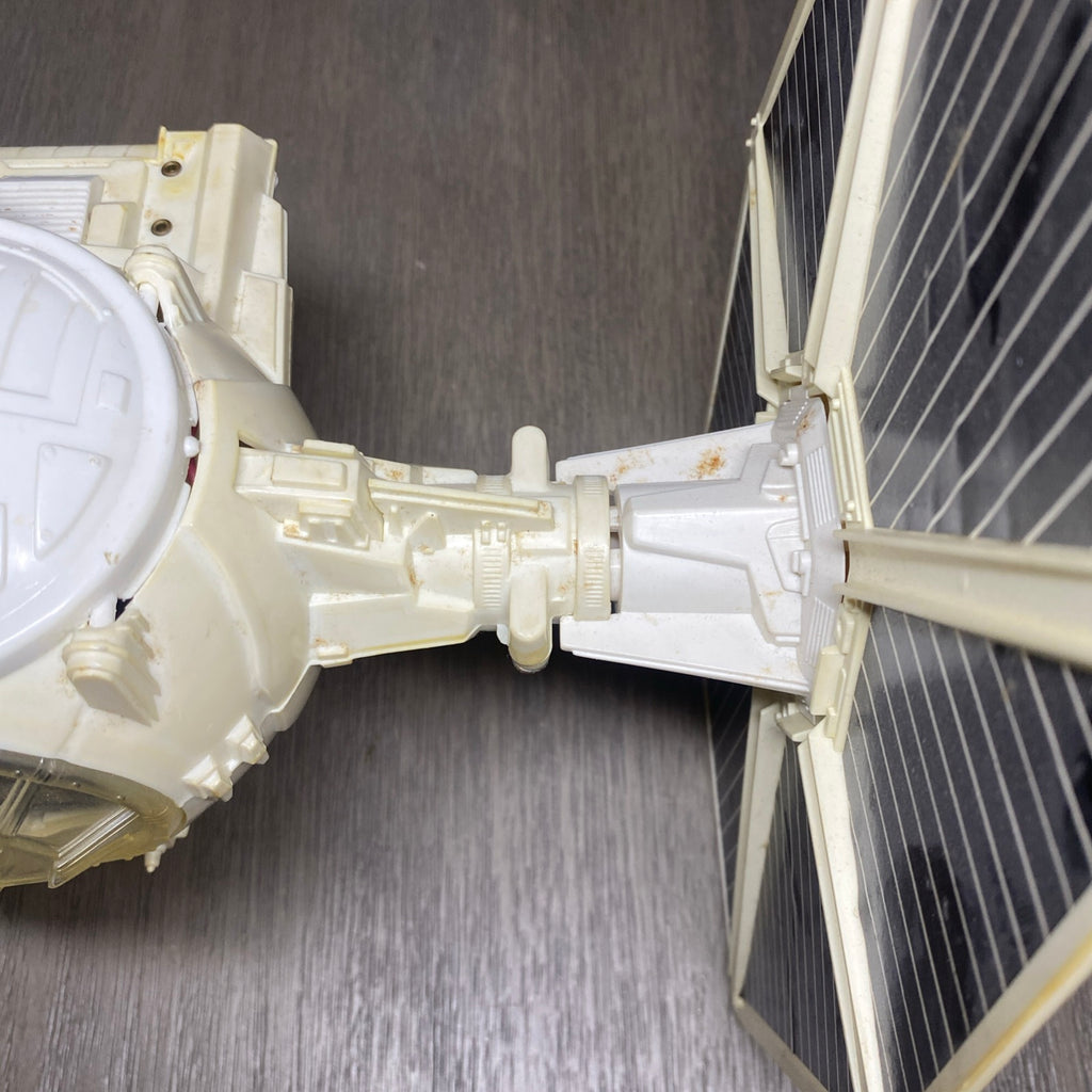 Vintage 1978 Star Wars Imperial Tie Fighter Complete Box and Instructions - Lights Work!