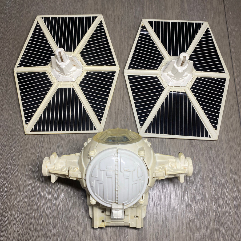 Vintage 1978 Star Wars Imperial Tie Fighter Complete Box and Instructions - Lights Work!