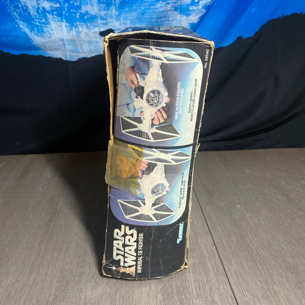 Vintage 1978 Star Wars Imperial Tie Fighter Complete Box and Instructions - Lights Work!