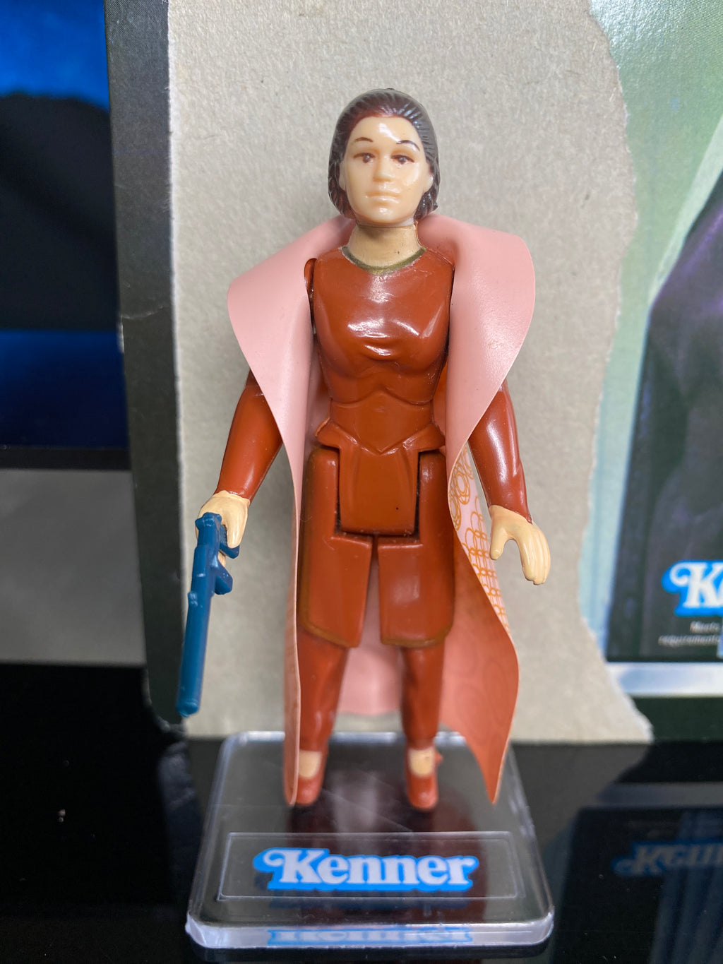 1980 Star Wars Empire Strikes Back Bespin Leia Complete w/ Original 31B Card Back