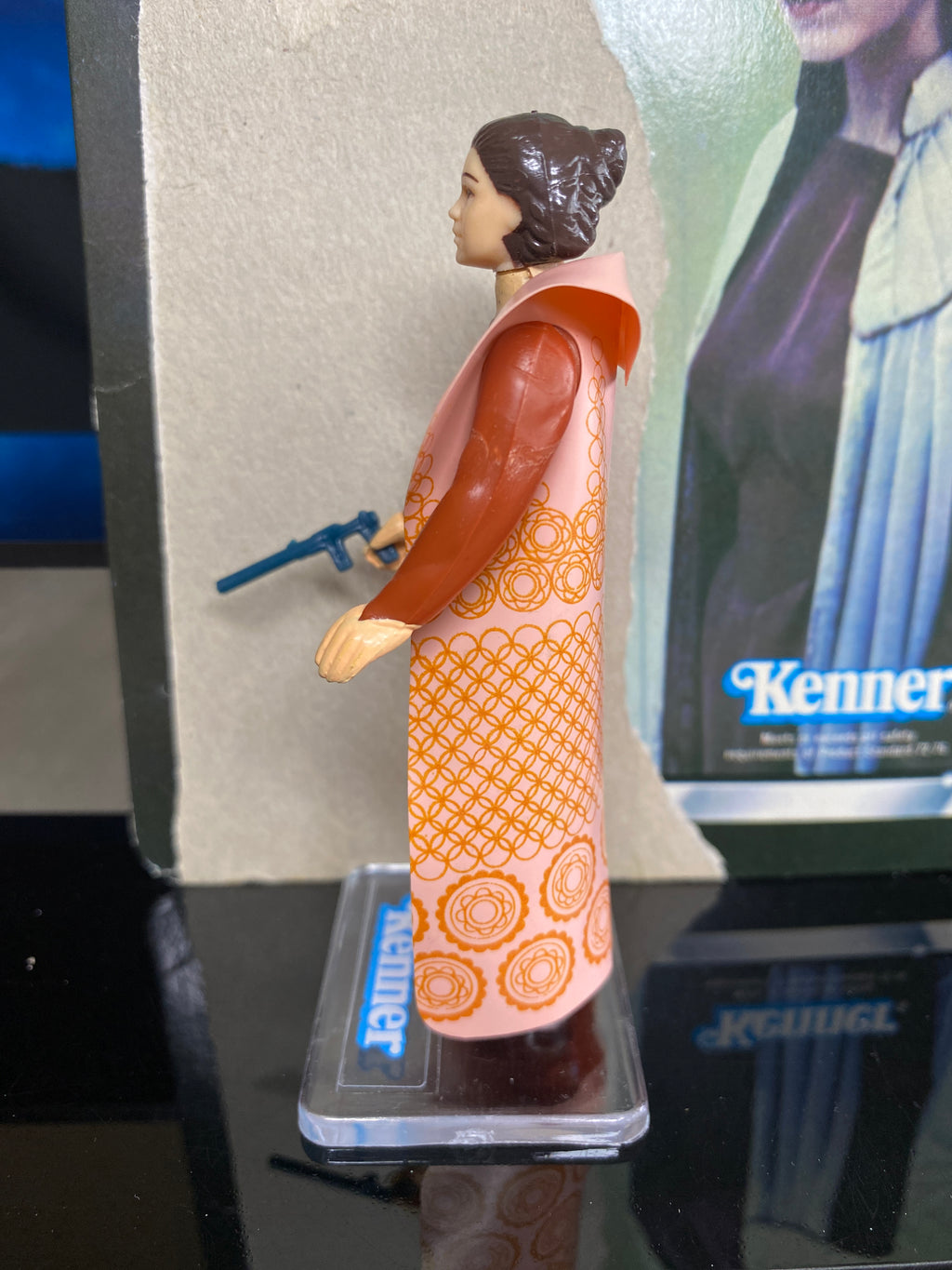 1980 Star Wars Empire Strikes Back Bespin Leia Complete w/ Original 31B Card Back