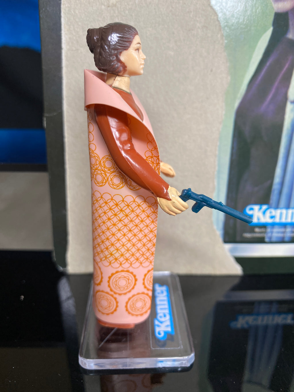 1980 Star Wars Empire Strikes Back Bespin Leia Complete w/ Original 31B Card Back